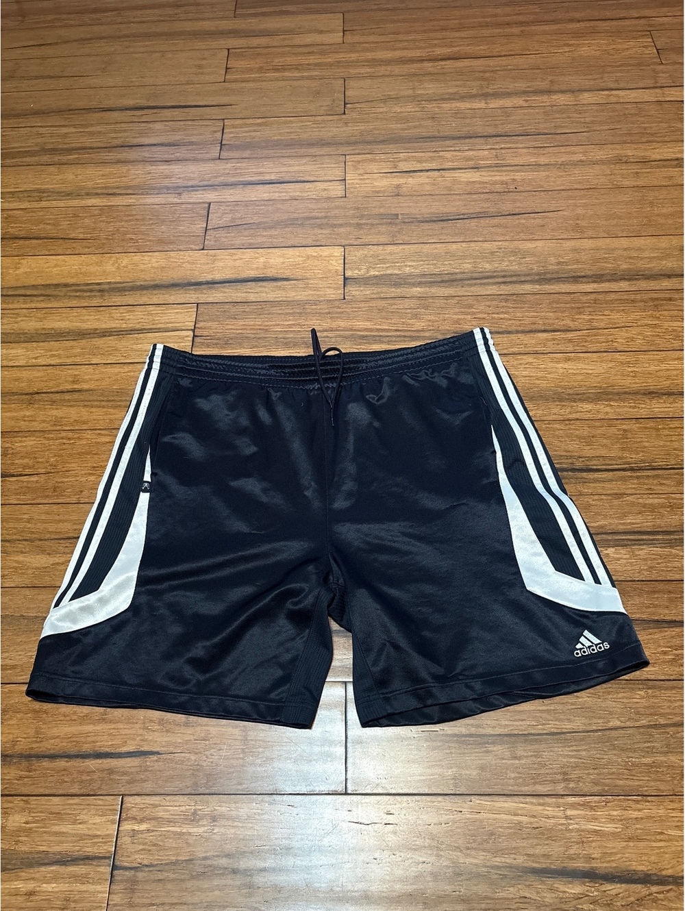 Adidas Shorts Mens XL Navy Blue Three Stripe Athletic Basketball Training Active